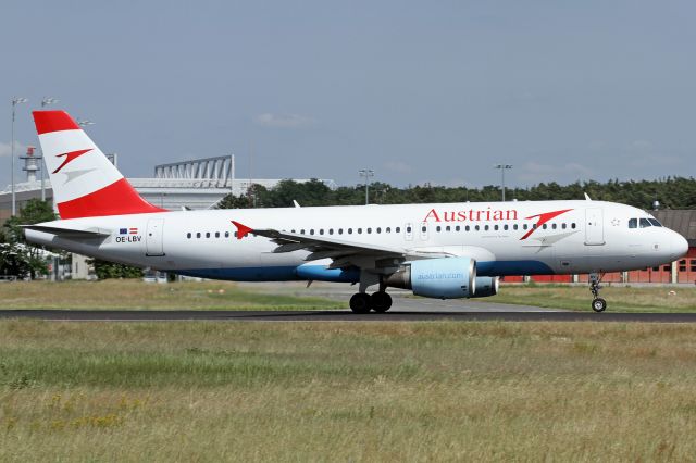 Airbus A320 (OE-LBV)