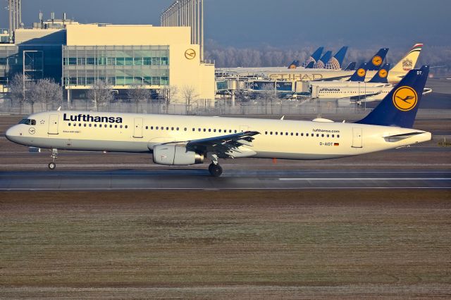 Airbus A321 (D-AIDT)