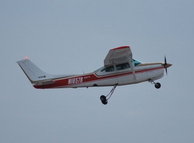 Cessna Skylane RG (N1657R) - ENROUTE DIRECT LLC - departing 20L - 2/24/11