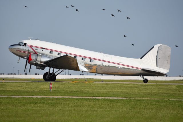 Douglas DC-3 (N472AF) - 5-17-23