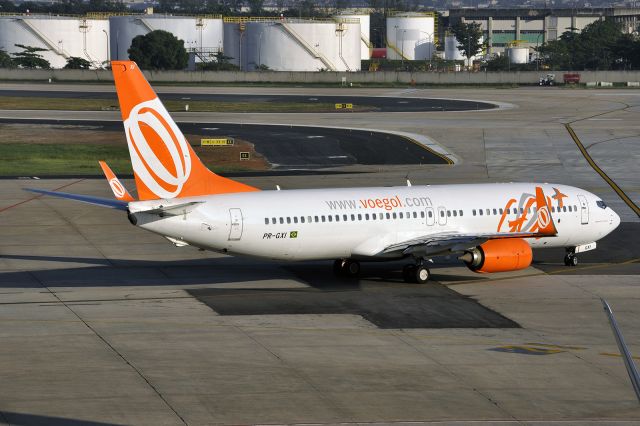 Boeing 737-700 (PR-GXI)