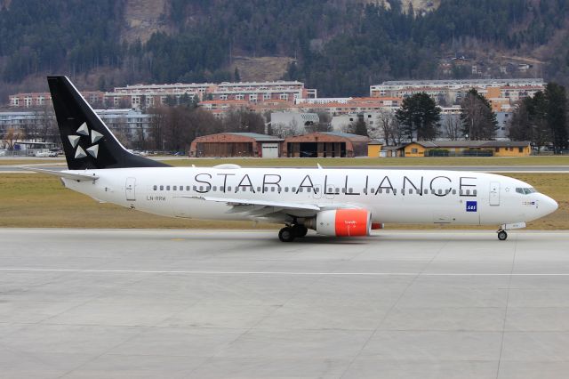 Boeing 737-800 (LN-RRW)