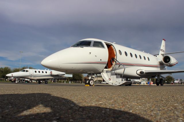 IAI Gulfstream G200 (N728QS)