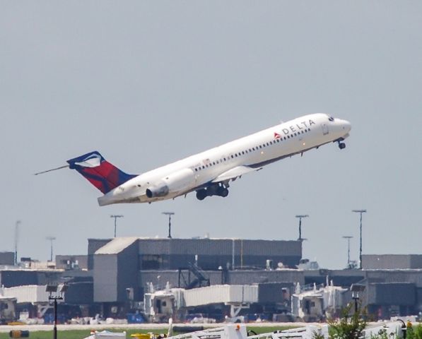 Boeing 717-200 (N944AT)