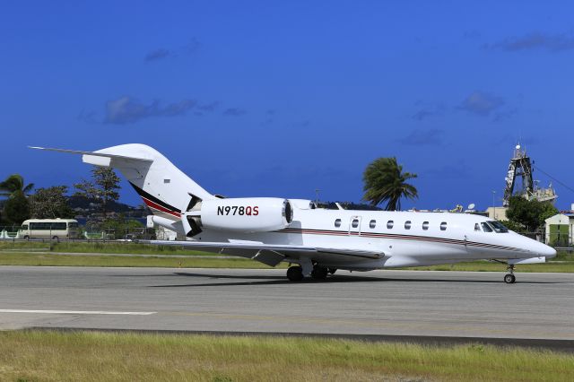 Cessna Citation X (N978QS) - N978QS stopping at TNCM St Maarten