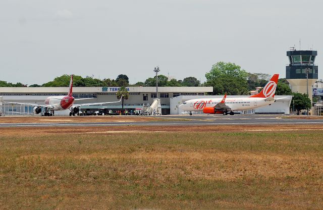 Boeing 737-700 (PR-VBU)