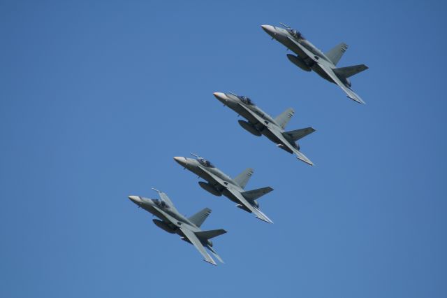 — — - 4 x FA-18 Hornets arriving at Amberley Air Show.