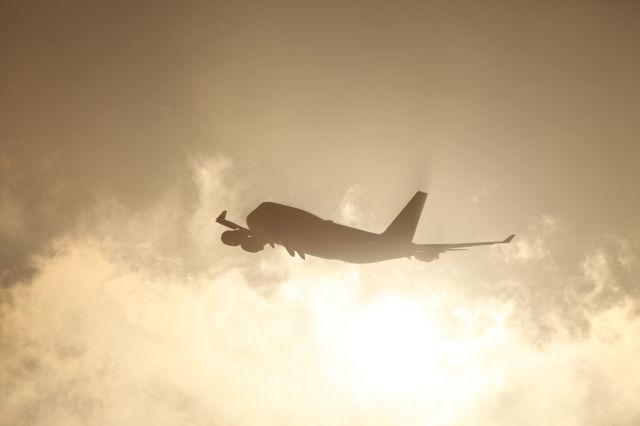 Boeing 747-400 (D-ABTE) - AIRBORNE