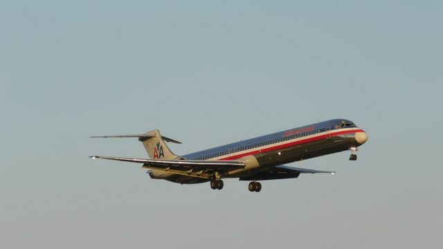 McDonnell Douglas MD-83 (N437AA) - 100th bomb group