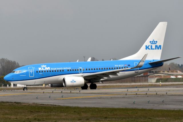 Boeing 737-700 (PH-BGP) - New livery for KLM