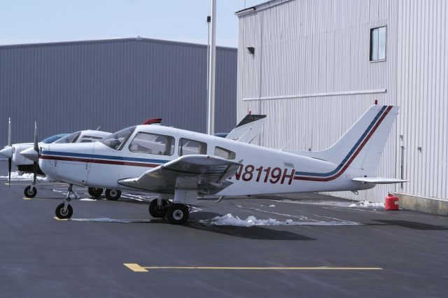 Piper Cherokee (N8119H)