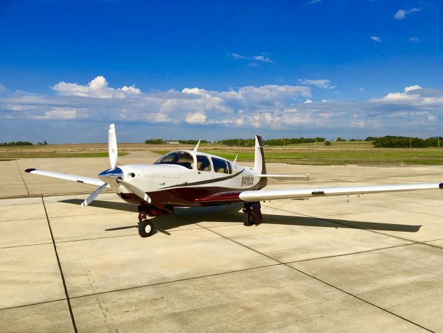 Mooney M-20 (N416US) - Kansas skies!