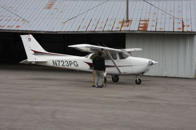 Cessna Skyhawk (N723PG)