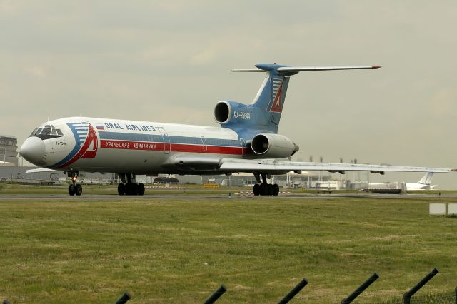 Tupolev Tu-154 (RA-85844) - 2005