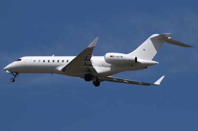 Bombardier Global Express (D-AXTM)
