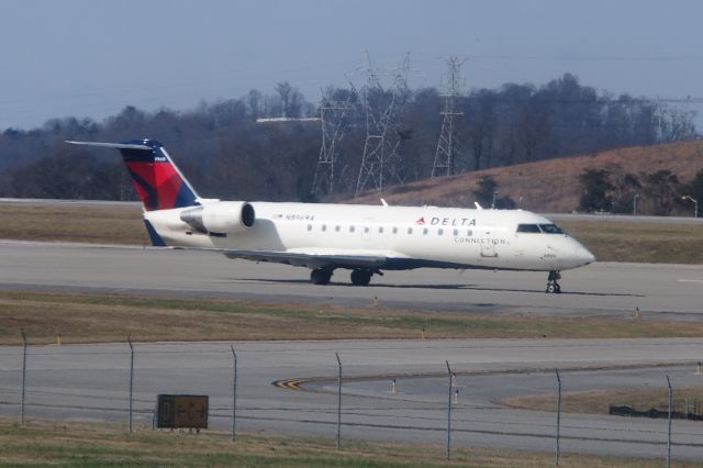 Canadair Regional Jet CRJ-200 (N8969A)