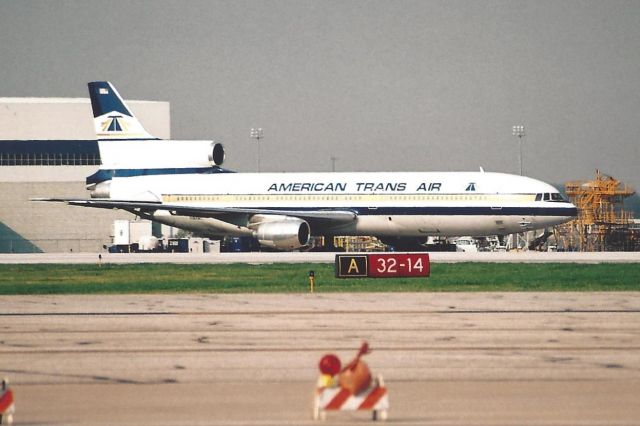 Lockheed L-1011 TriStar (N194AT)