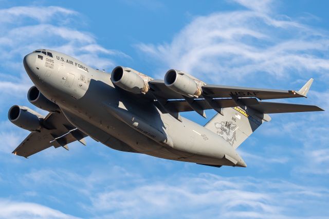 Boeing Globemaster III (00-0185)