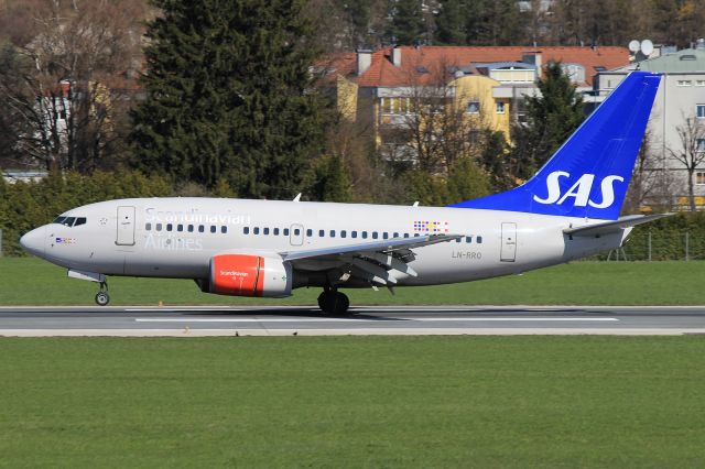 BOEING 737-600 (LN-RRO)