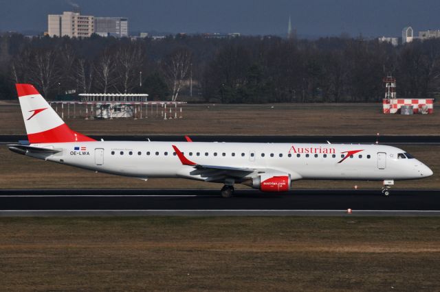 Embraer ERJ-190 (OE-LWA)