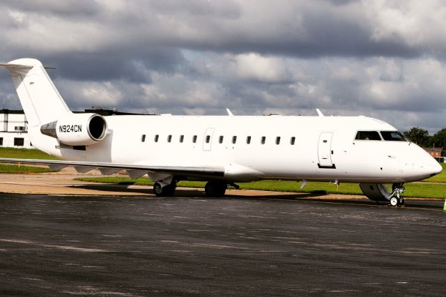 Canadair Regional Jet CRJ-200 (N924CN) - Year: 2000br /Make: Bombardierbr /Model: CRJ-200 (VIP)br /Opby: Contour Aviationbr /br /** First Photos of N924CN on FlightAware **