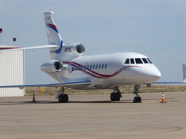 Dassault Falcon 900 (N917BC)