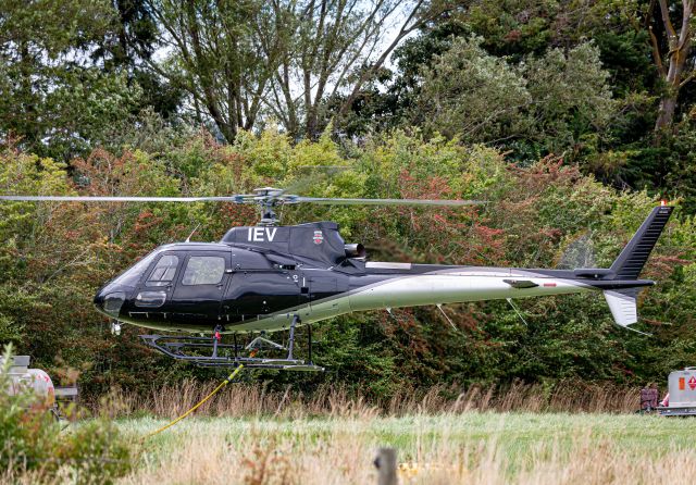 Eurocopter AS-350 AStar (ZK-IEV) - Christchurch NZ on fire fighting duties.