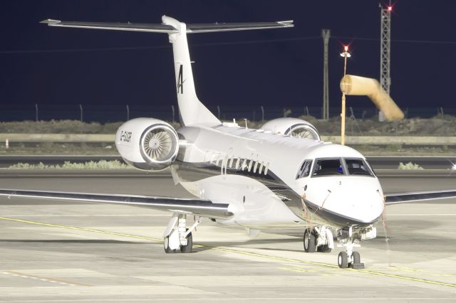 Embraer Legacy 600/650 (G-SUGR)