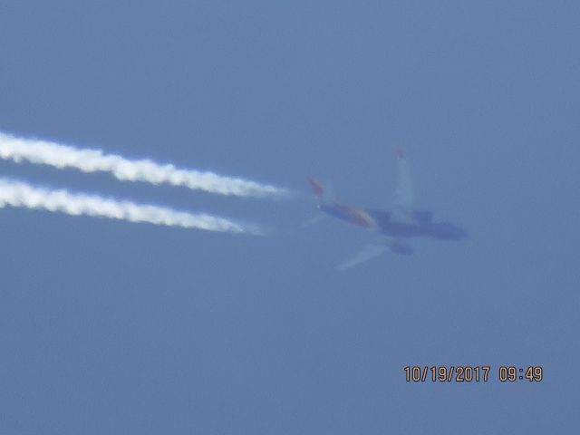 Boeing 737-700 (N748SW)