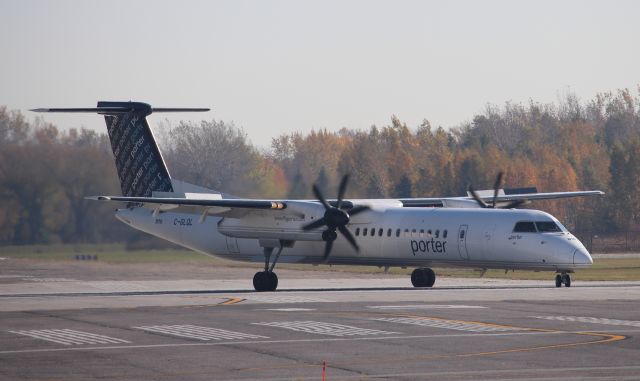 de Havilland Dash 8-400 (C-GLQL)