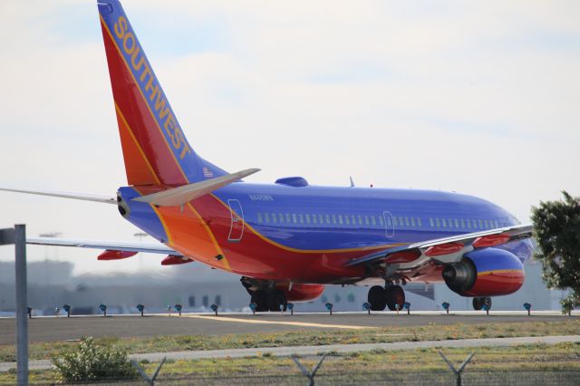 Boeing 737-700 (N446WN)