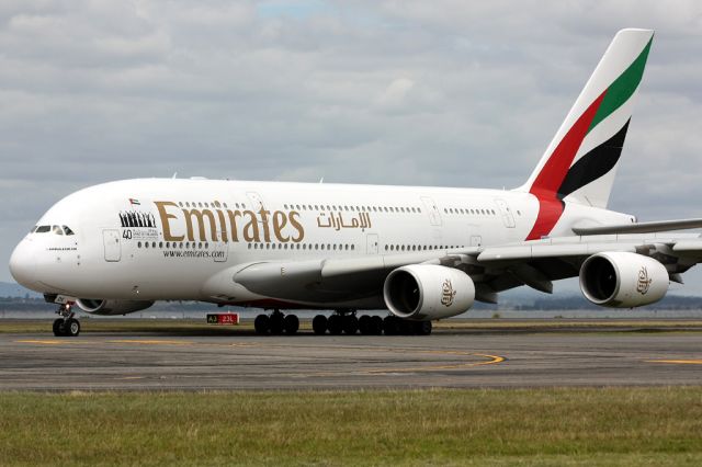 Airbus A380-800 (A6-EDE)