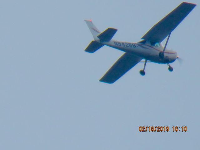 Cessna 152 (N94268)