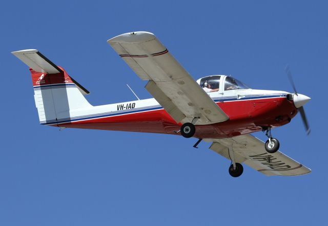 Piper Tomahawk (VH-IAD)