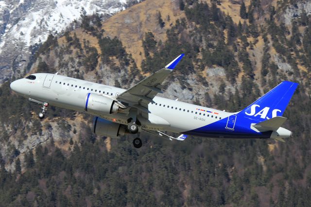 Airbus A320neo (SE-ROU)