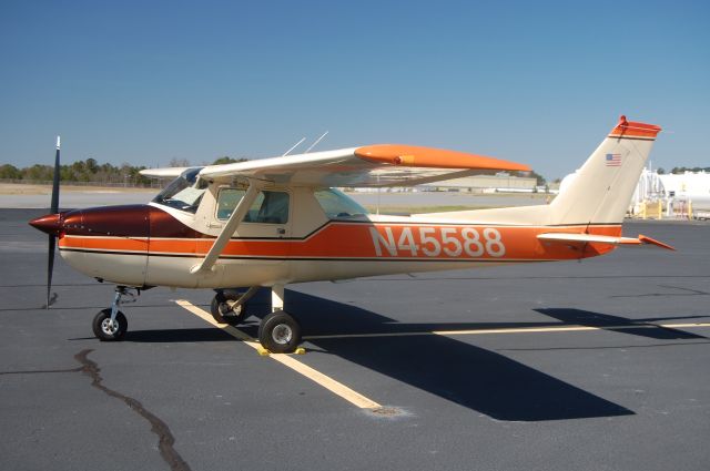 Cessna Commuter (N45588)