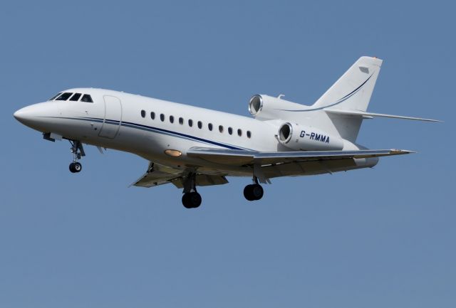 Dassault Falcon 900 (G-RMMA)