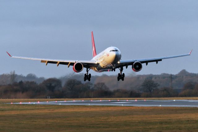 Airbus A330-200 (G-VMIK) - VS78 arriving from Bridgetown BGI