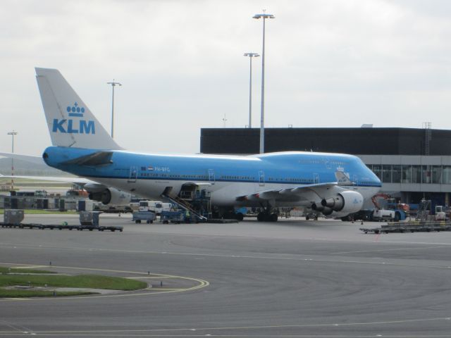 Boeing 747-400 (PH-BFG)