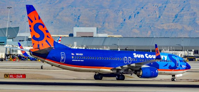 Boeing 737-800 (N814SY) - N814SY Sun Country Airlines Boeing 737-8BK s/n 30620 "Lake Jefferson" - Las Vegas - McCarran International (LAS / KLAS)br /USA - Nevada,  January 28, 2019br /Photo: TDelCoro