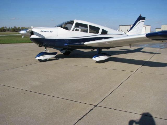 Piper Cherokee (N8506N)