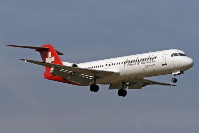 Fokker 100 (HB-JVF)