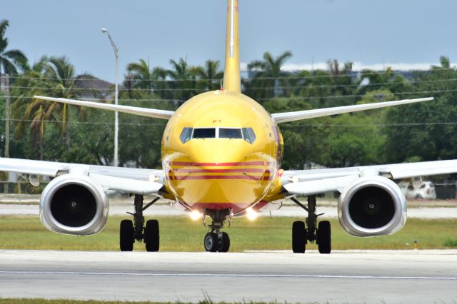 Boeing 737-700 (N737KT)