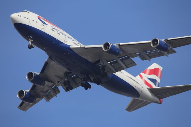 Boeing 747-400 (G-CIVR)