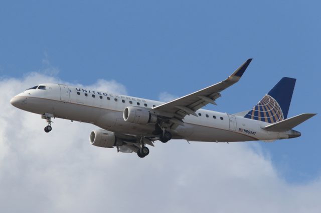 Embraer 175 (N86347) - Arriving from Houston Bush Int'l Airport (Houston, TX) IAH