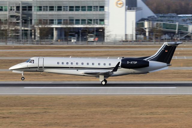 Embraer Legacy 600/650 (D-ATOP)