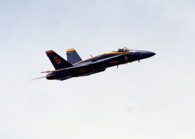 McDonnell Douglas FA-18 Hornet — - 2010 Chippewa Valley Air Show, practice day.