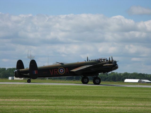 Avro 683 Lancaster —