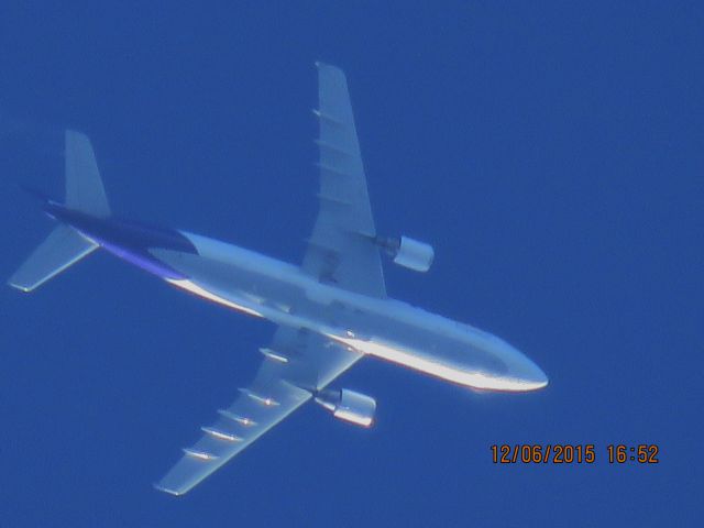 Airbus A300F4-600 (N748FD)