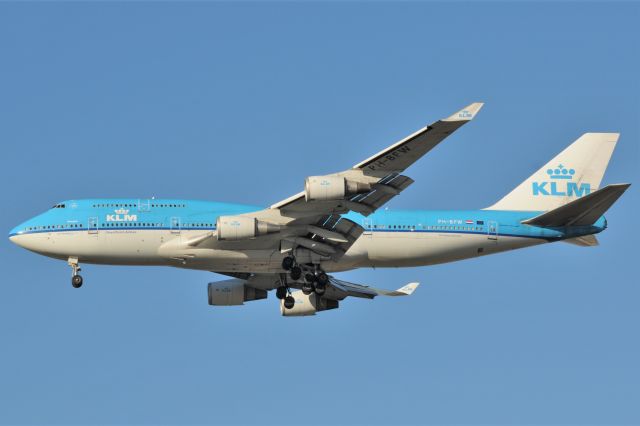 Boeing 747-400 (PH-BFW)